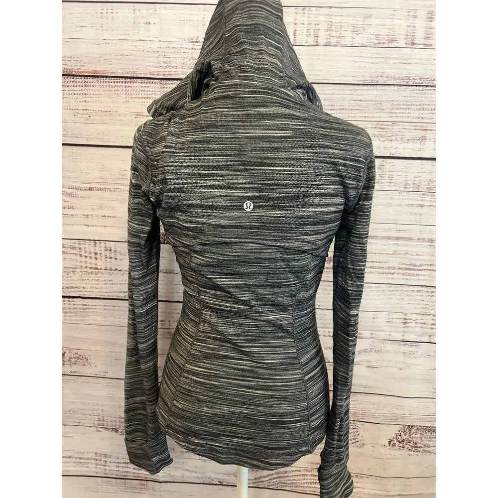Lululemon Hooded Define Jacket  grey  white striped  Front zip Size 6 - Picture 10 of 14